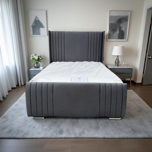Aurora wingback